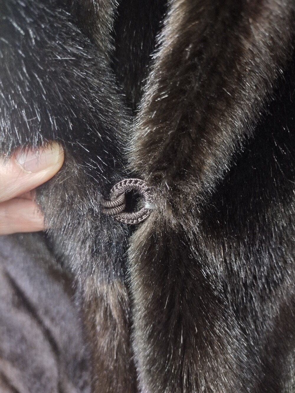 Vintage Hillmoor New York Dark Brown Faux Fur Coat - Picture 2 of 10